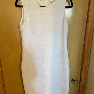 White Calvin Klein textured shift dress (size 10)